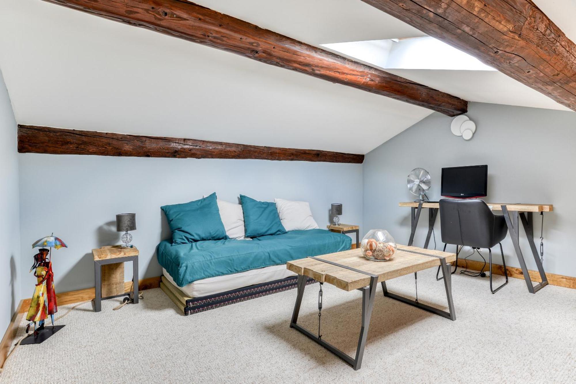 Maison Dix D'hotes Et Espace Bien Etre * Neffies