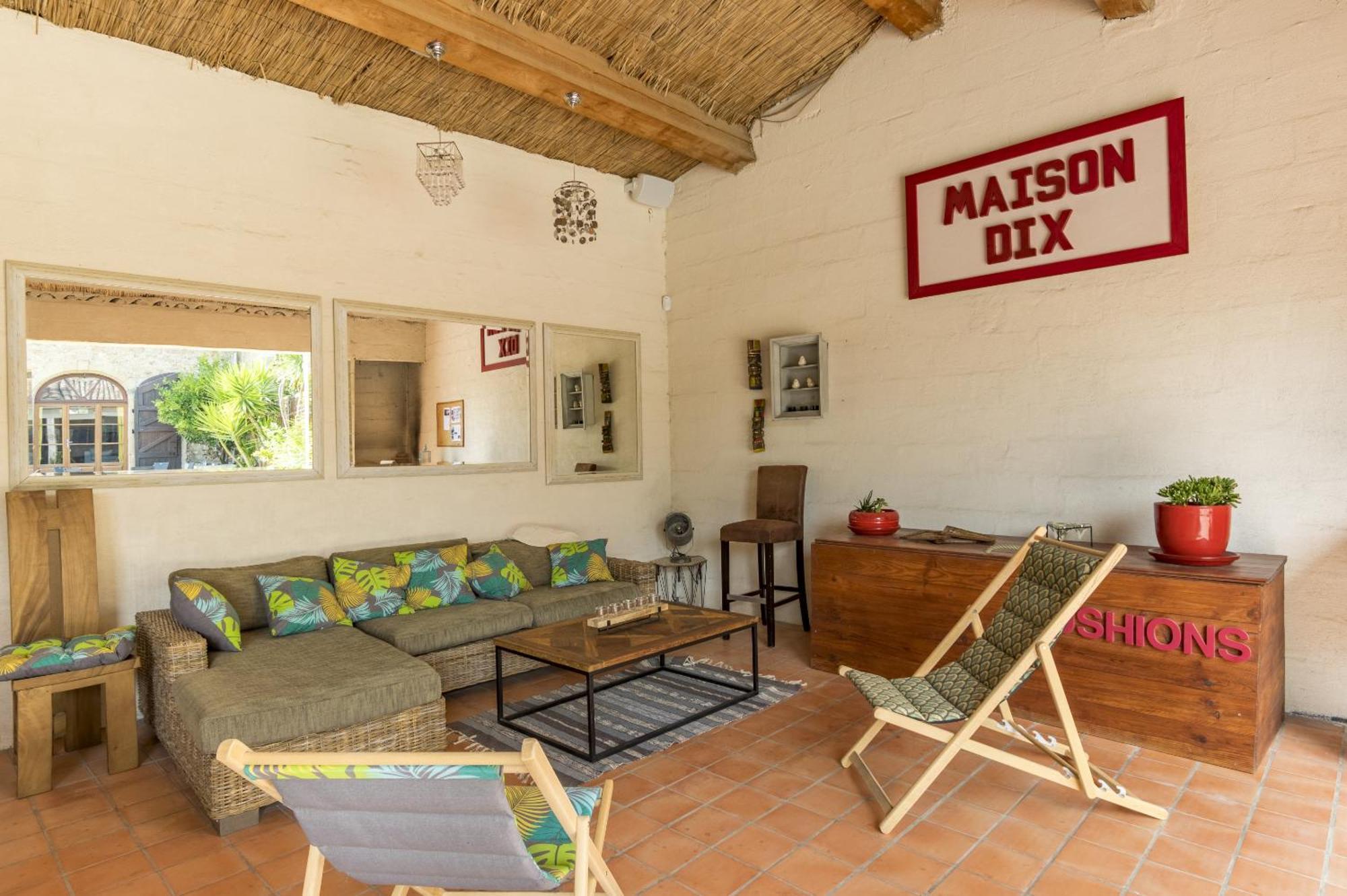 Maison Dix D'hotes Et Espace Bien Etre Neffies