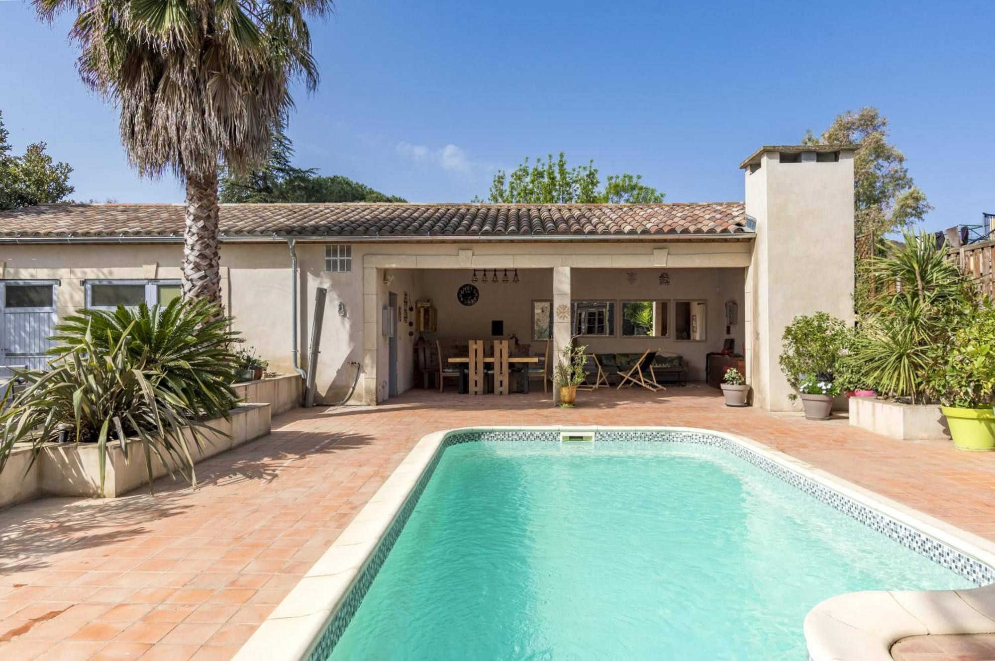 Maison Dix D'hotes Et Espace Bien Etre